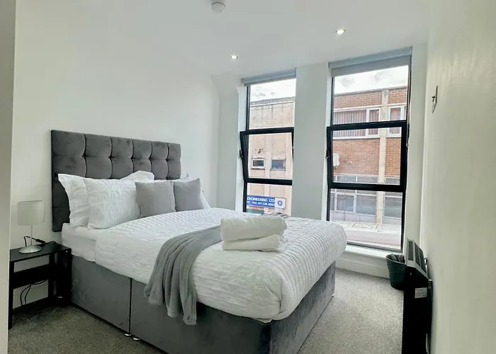 Luxury Apartment Located In City Centre